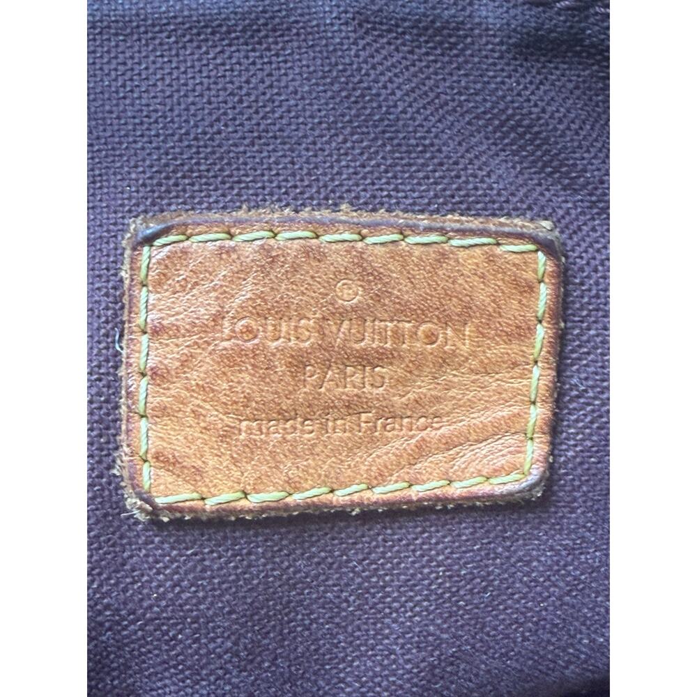 Louis Vuitton Berri PM Shoulder Bag  Brown Monogram Canvas - Picture 14 of 16